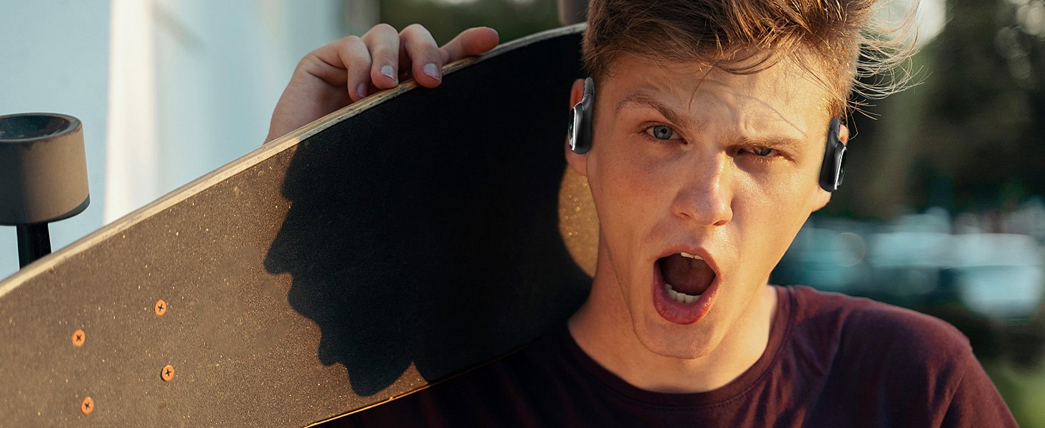 headphones,ear buds,wireless earbuds,bluetooth headphones,wireless headphones,bluetooth earbuds